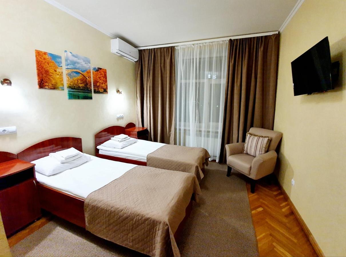 Hotel Sluch Starokostyantyniv 外观 照片