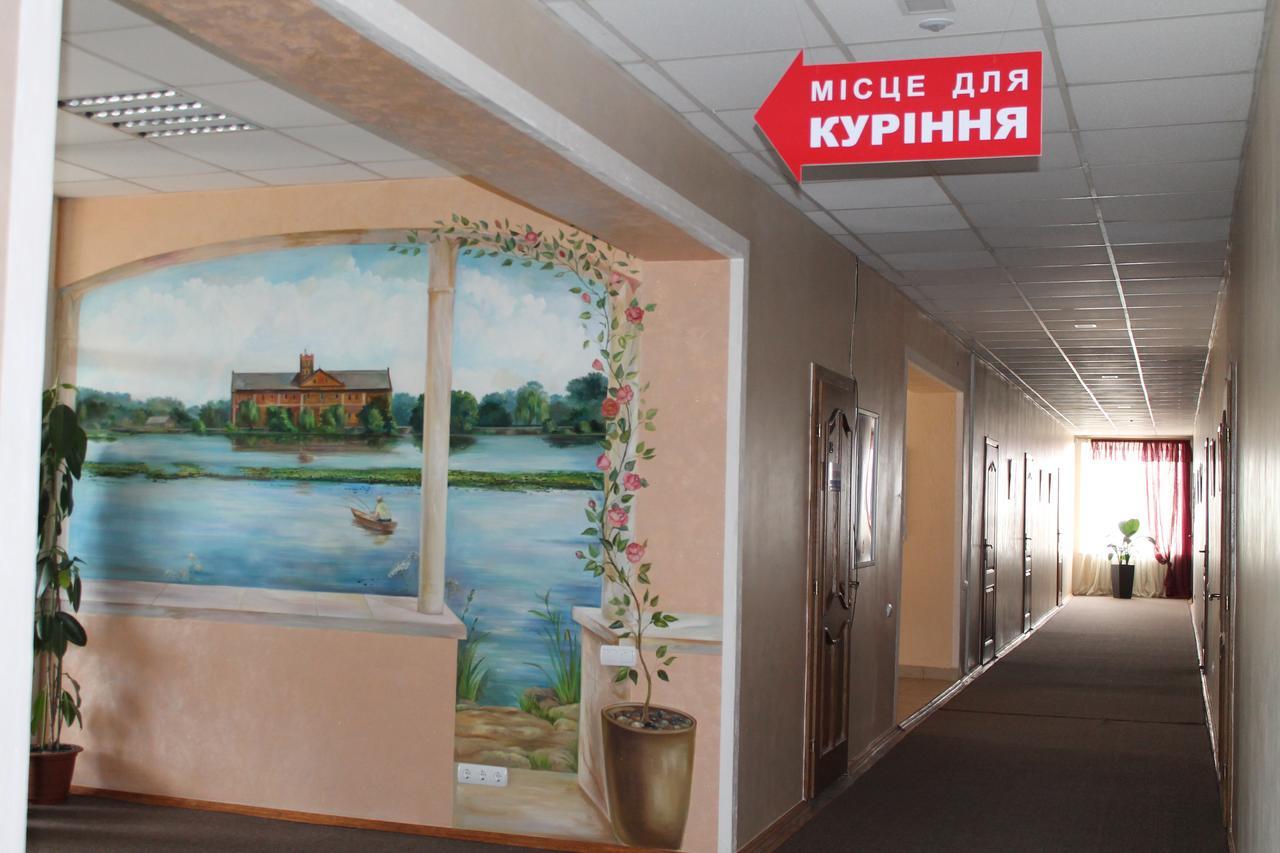 Hotel Sluch Starokostyantyniv 外观 照片